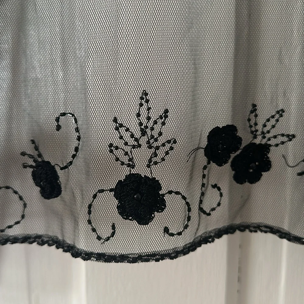 Vintage Y2K Sheer Black Beaded Rosette Bed Jacket Medium NWT - Picture 6 of 8